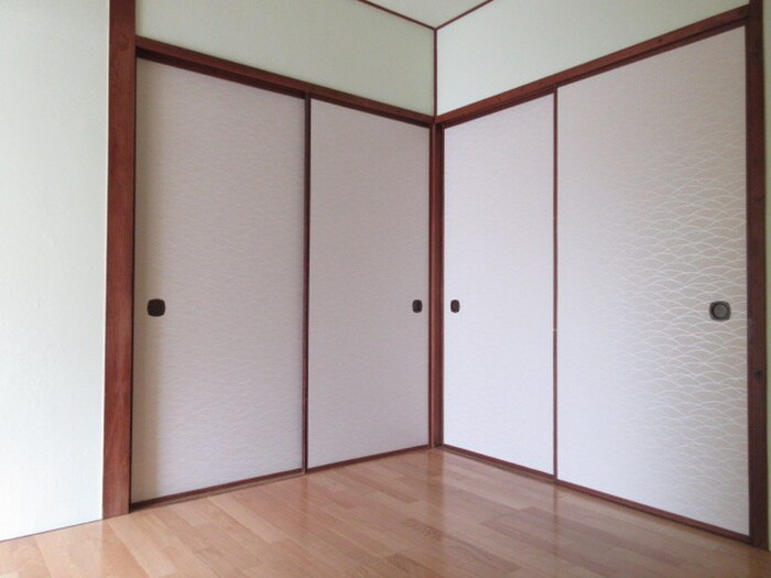 物件内観写真8　(居室)