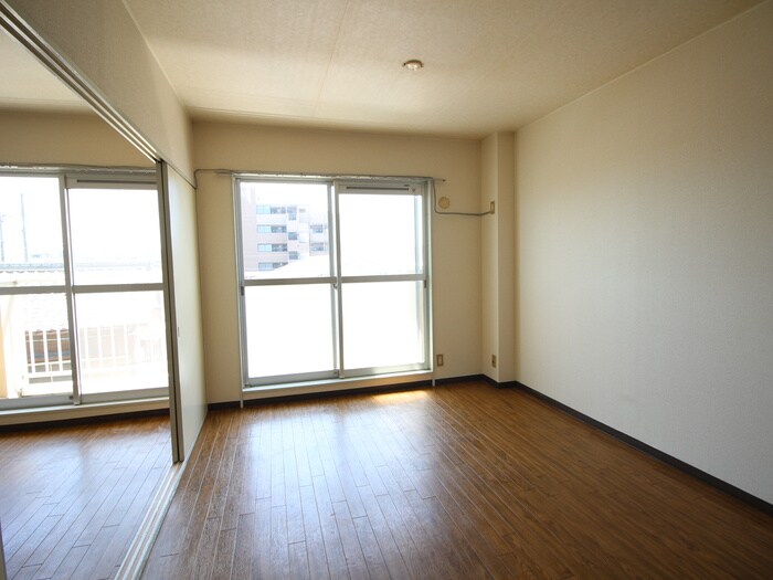 物件内観写真7　(内観写真)