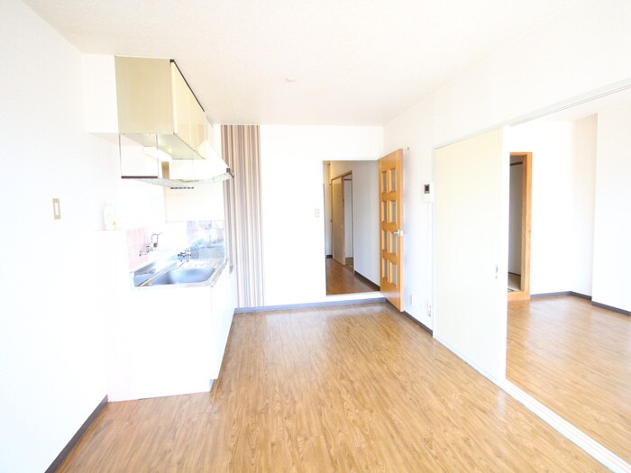 物件内観写真9　(内観写真)