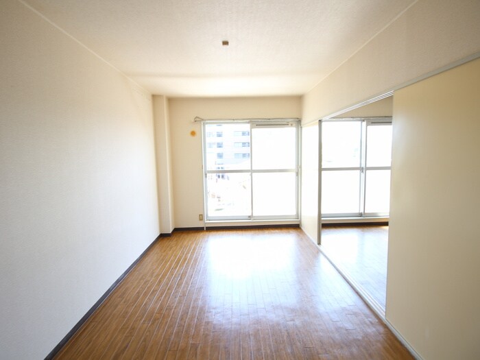 物件内観写真10　(内観写真)