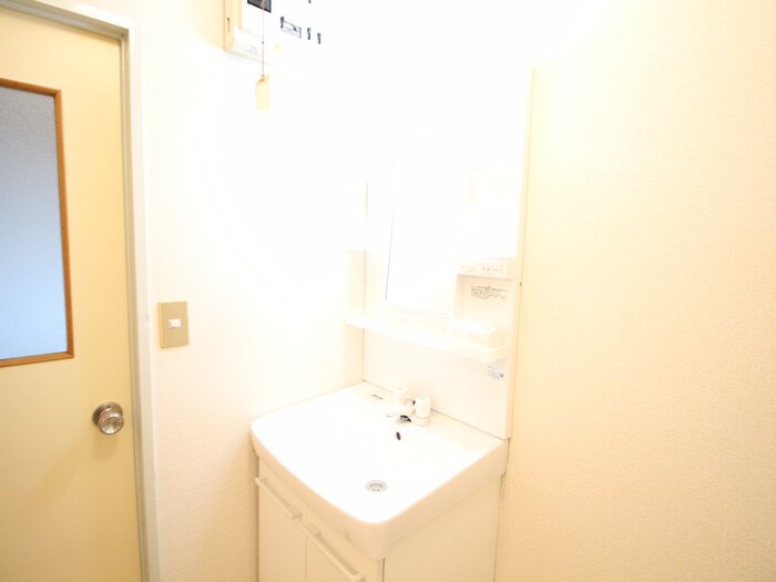 物件内観写真15　(洗面)