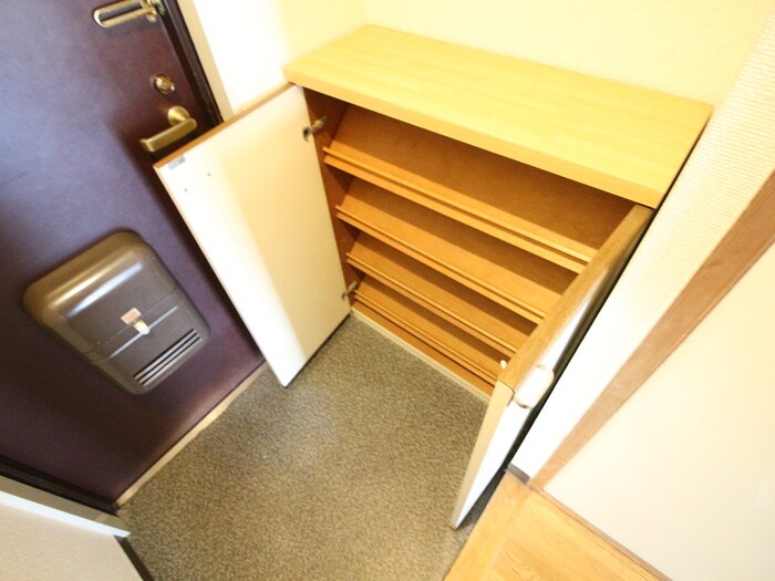 物件内観写真17　(靴箱)