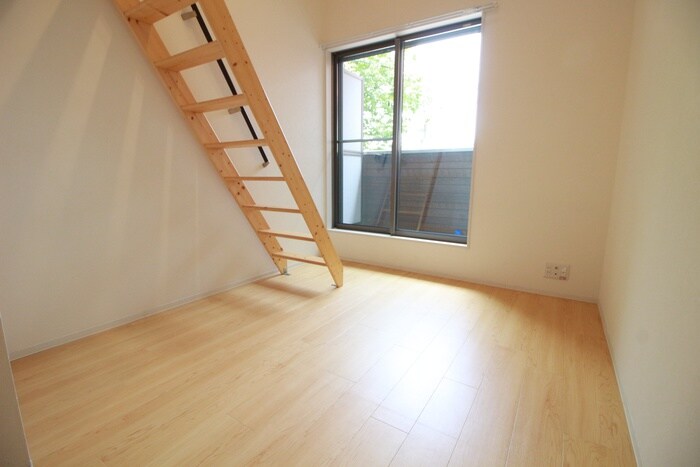 物件内観写真15　(居室)