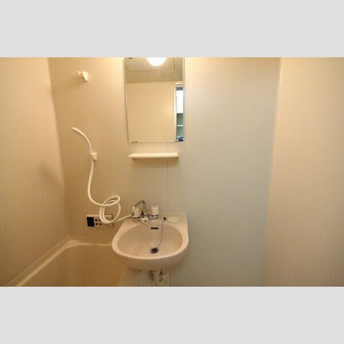 物件内観写真5　(洗面)