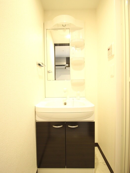 物件内観写真11　(洗面)