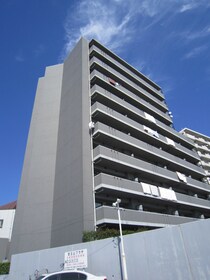 井清寿マンションの外観写真