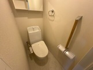 物件内観写真10　(トイレ)