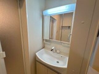 物件内観写真11　(洗面)