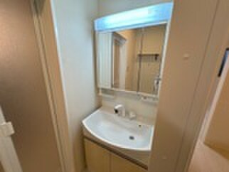 物件内観写真11　(洗面)