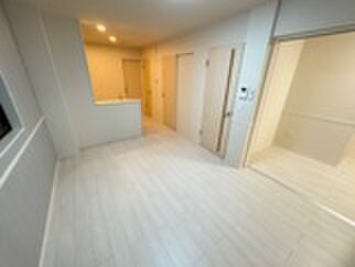 物件内観写真16　(居室)