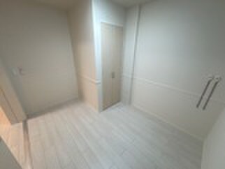 物件内観写真19　(居室)