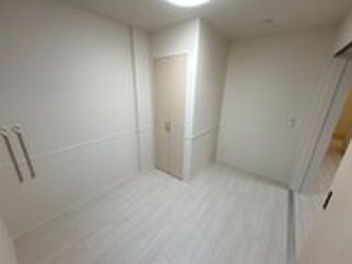 物件内観写真19　(居室)