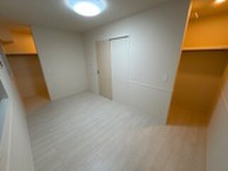 物件内観写真21　(居室)