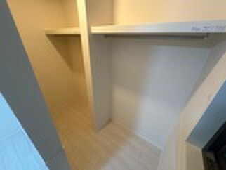 物件内観写真22　(収納)