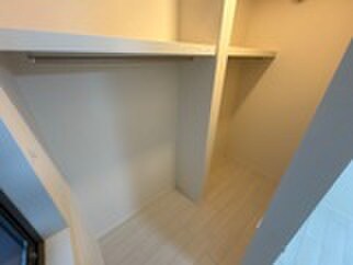 物件内観写真22　(収納)