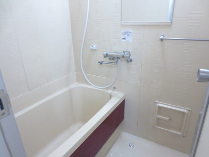 物件内観写真9　(バス／シャワールーム等)