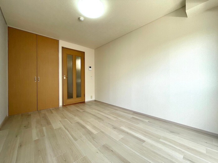 物件内観写真10　(居室)