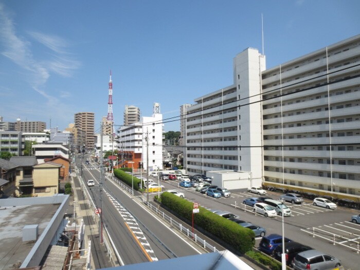 物件内観写真16　(室内からの展望)