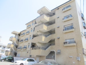 シャンポール　幹　２外観写真