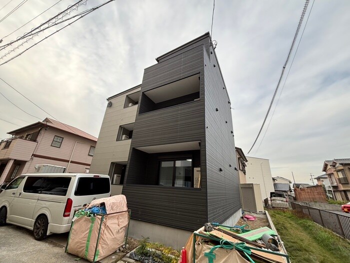 物件外観写真2　(外観写真)