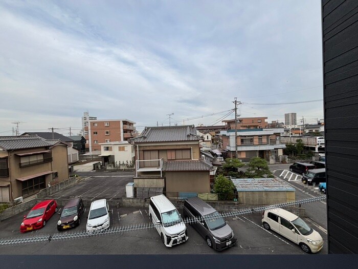 物件内観写真15　(室内からの展望)