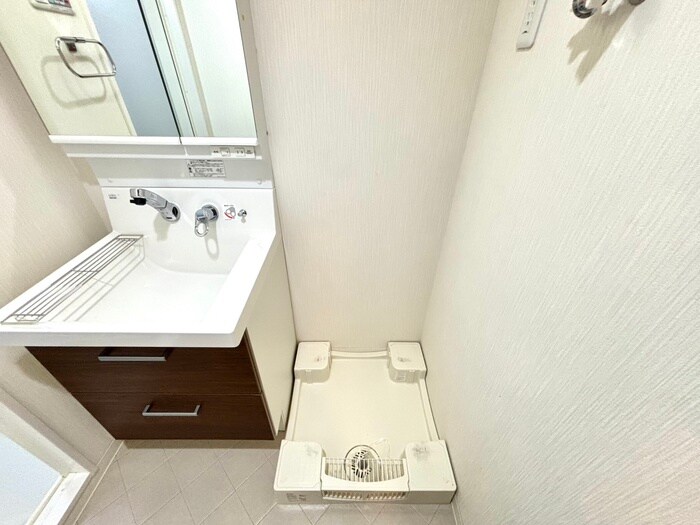 物件内観写真20　(洗濯機置場)