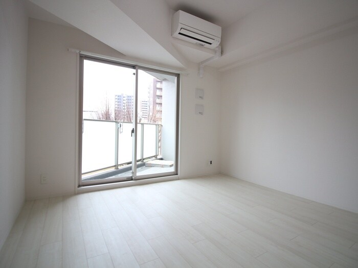 物件内観写真6　(居室)