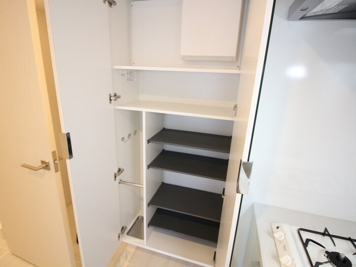 物件内観写真15　(靴箱)