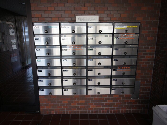 物件外観写真6　(建物設備)