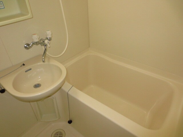物件内観写真12　(バス／シャワールーム等)