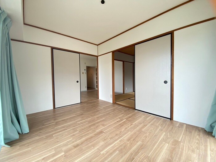 物件内観写真19　(居室)