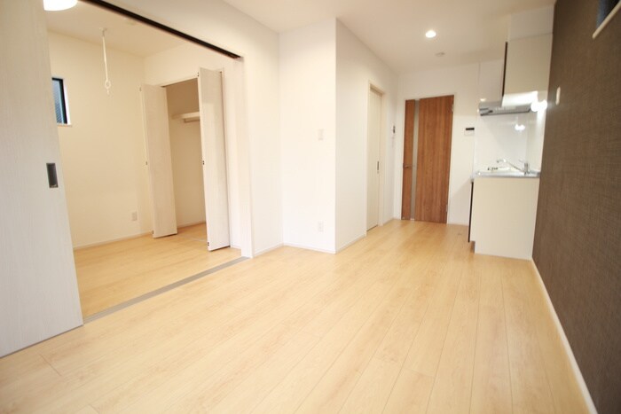 物件内観写真8　(居室)