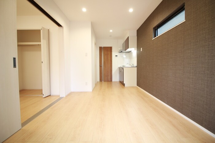 物件内観写真10　(居室)