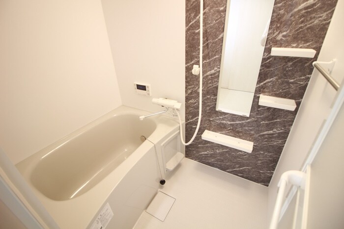 物件内観写真14　(バス／シャワールーム等)