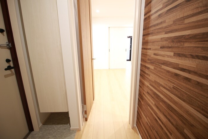 物件内観写真17　(廊下)