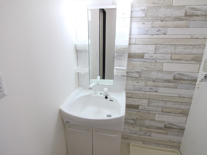 物件内観写真11　(洗面)