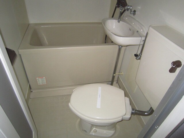 物件内観写真9　(バス／シャワールーム等)