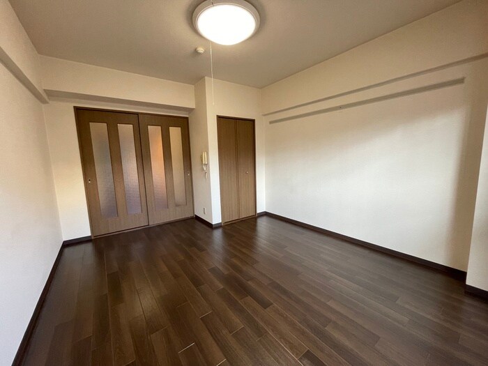 物件内観写真6　(居室)