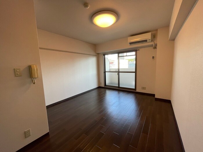 物件内観写真6　(居室)