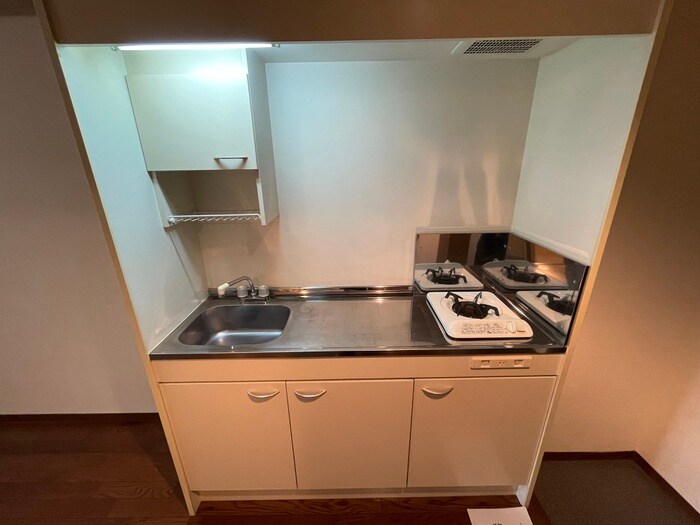 物件内観写真10　(居室)