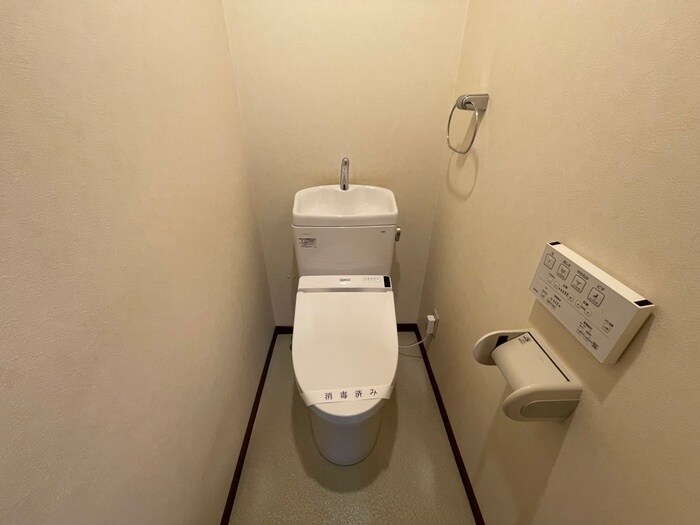 物件内観写真13　(トイレ)