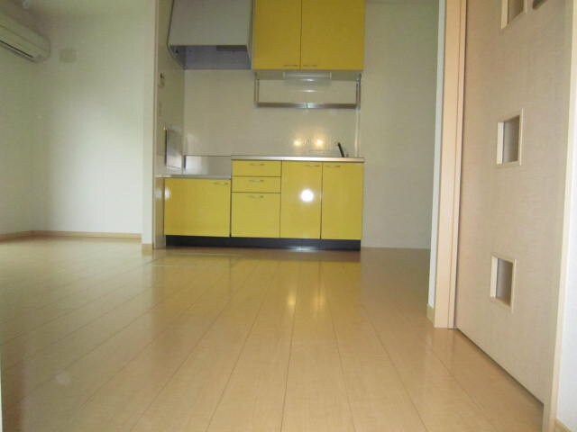 物件内観写真6　(廊下)