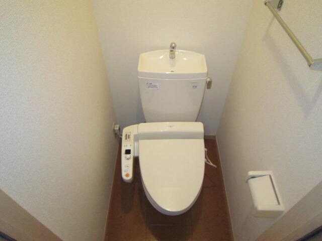 物件内観写真11　(トイレ)