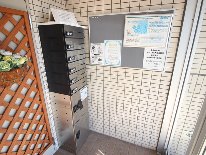 物件外観写真6　(建物設備)