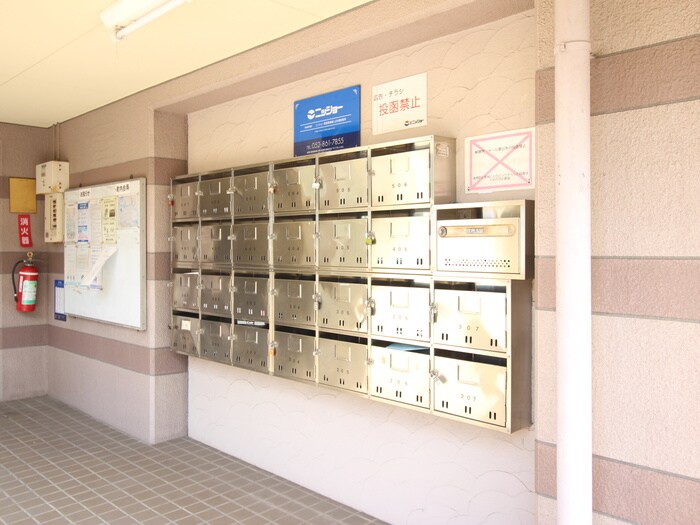 物件外観写真5　(建物設備)