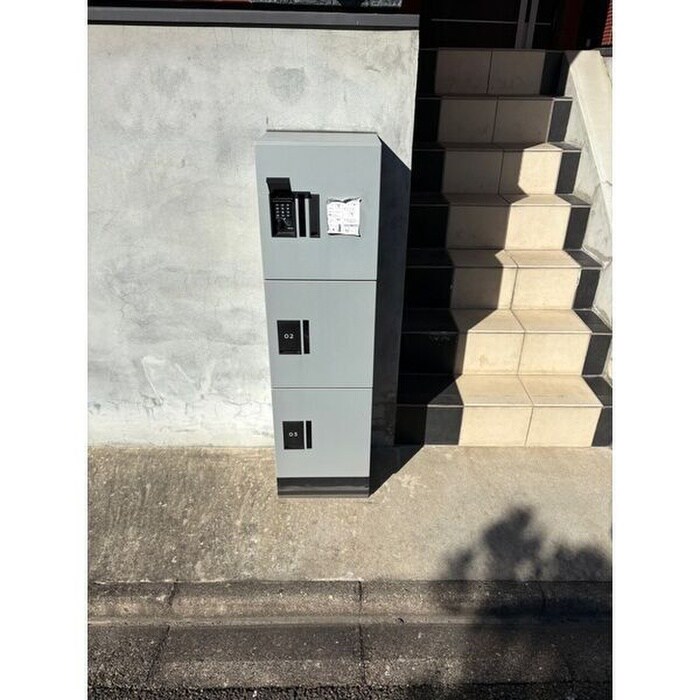 物件外観写真4　(建物設備)