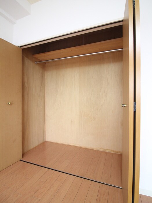 物件内観写真9　(収納)