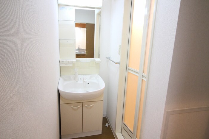 物件内観写真14　(洗面)