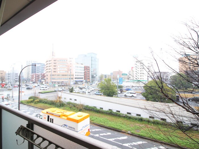 物件内観写真22　(室内からの展望)