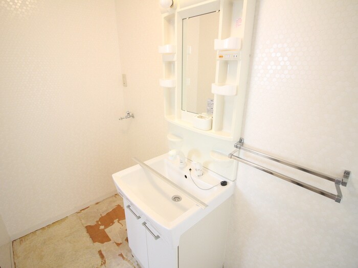 物件内観写真12　(洗面)